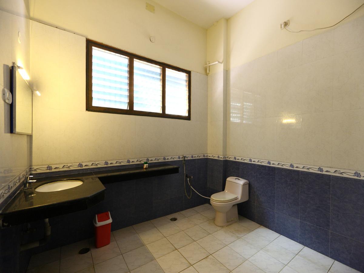Oyo 7355 Covinille Bed & Breakfast มทุราย ภายนอก รูปภาพ